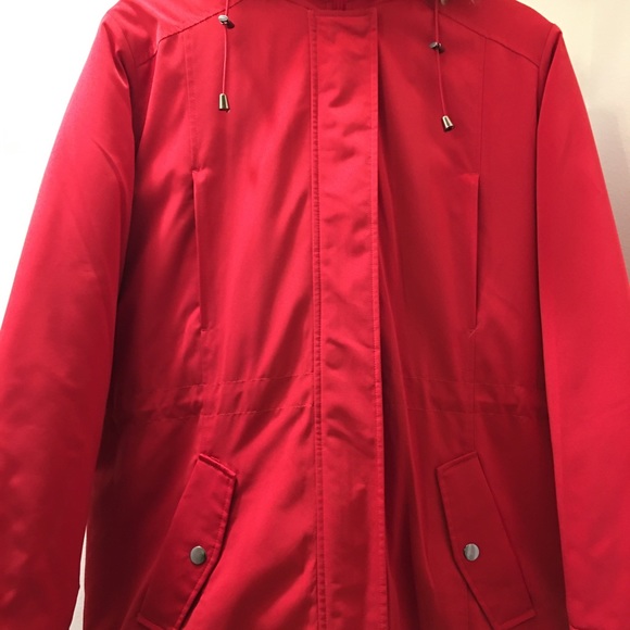 Red rain jacket - Picture 7 of 8